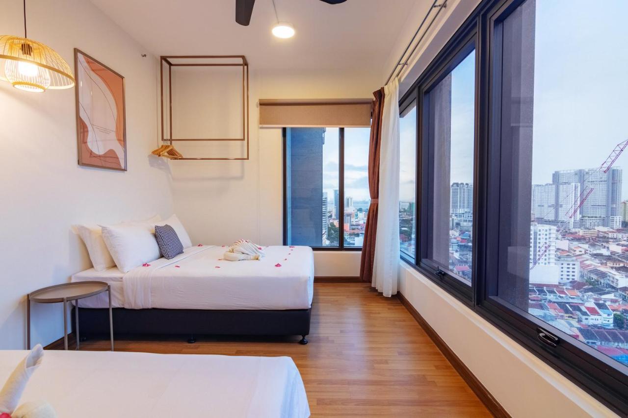 Tropicana 218 Macalister X Airlevate Suites Джорджтаун Экстерьер фото