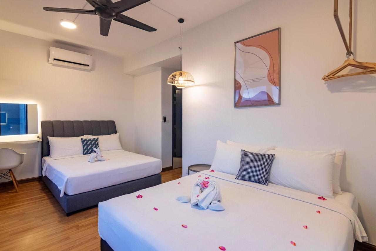 Tropicana 218 Macalister X Airlevate Suites Джорджтаун Экстерьер фото