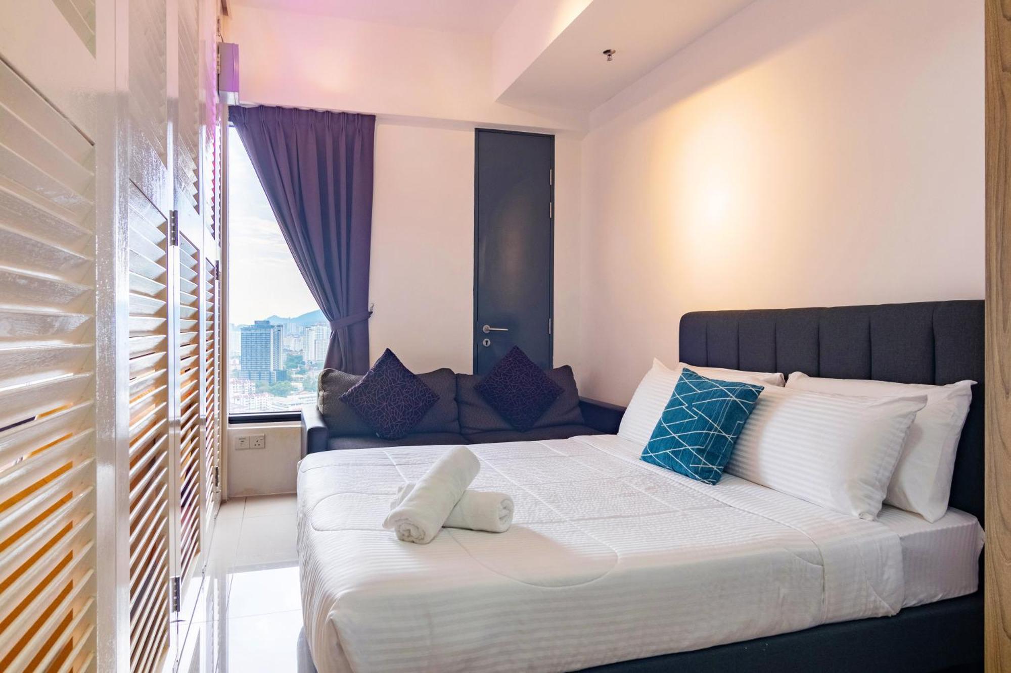 Tropicana 218 Macalister X Airlevate Suites Джорджтаун Номер фото